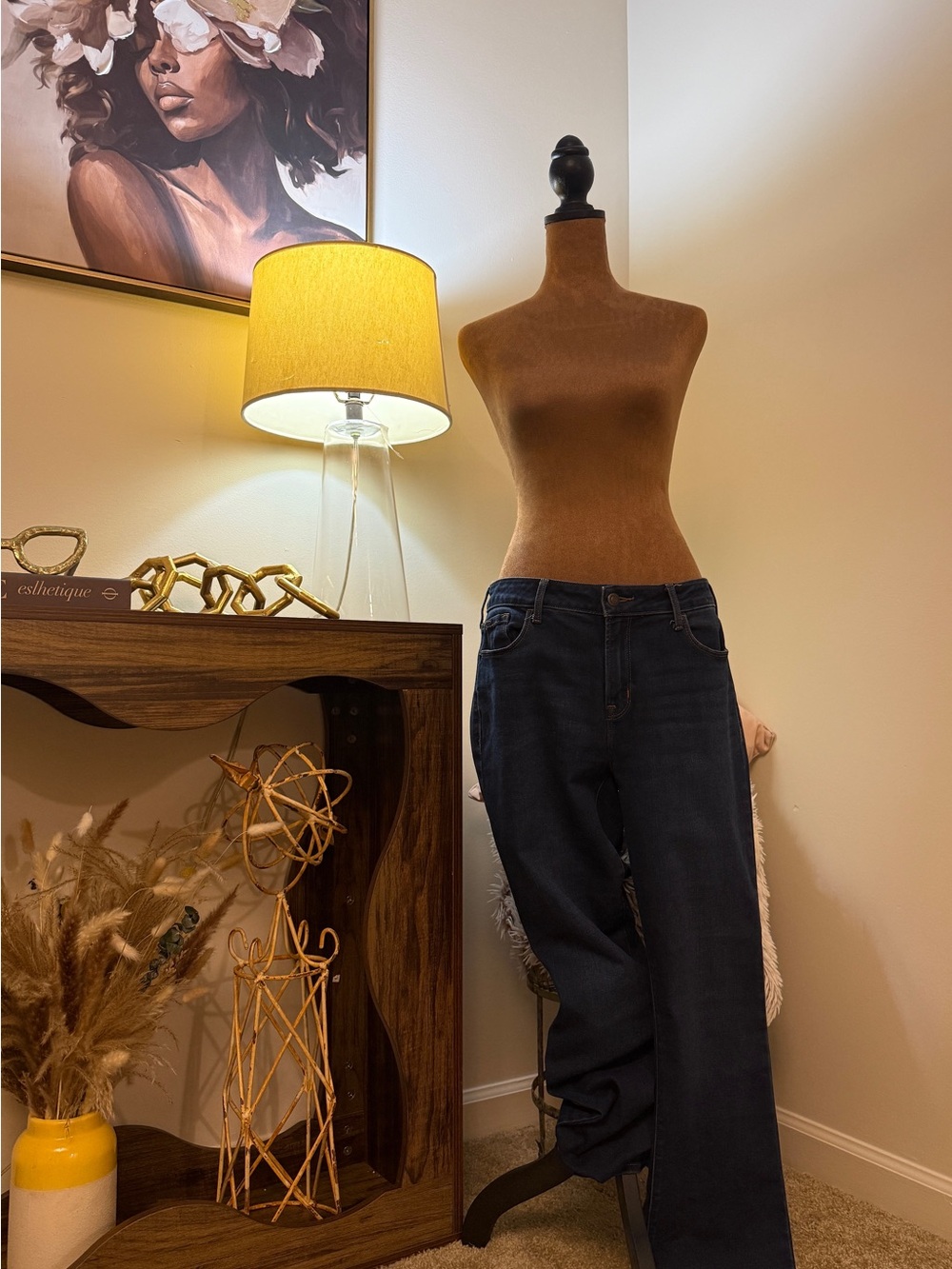 Old Navy Kicker Boot-Cut Mid-Rise Jeans Size 10